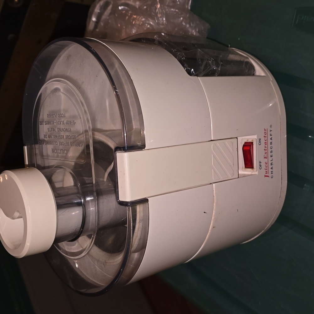 Charlescraft Juice Extractor